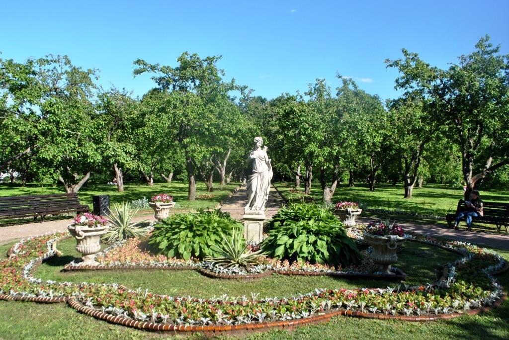 Kolomenskoye Garden